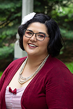 headshot of maggie waldmyer